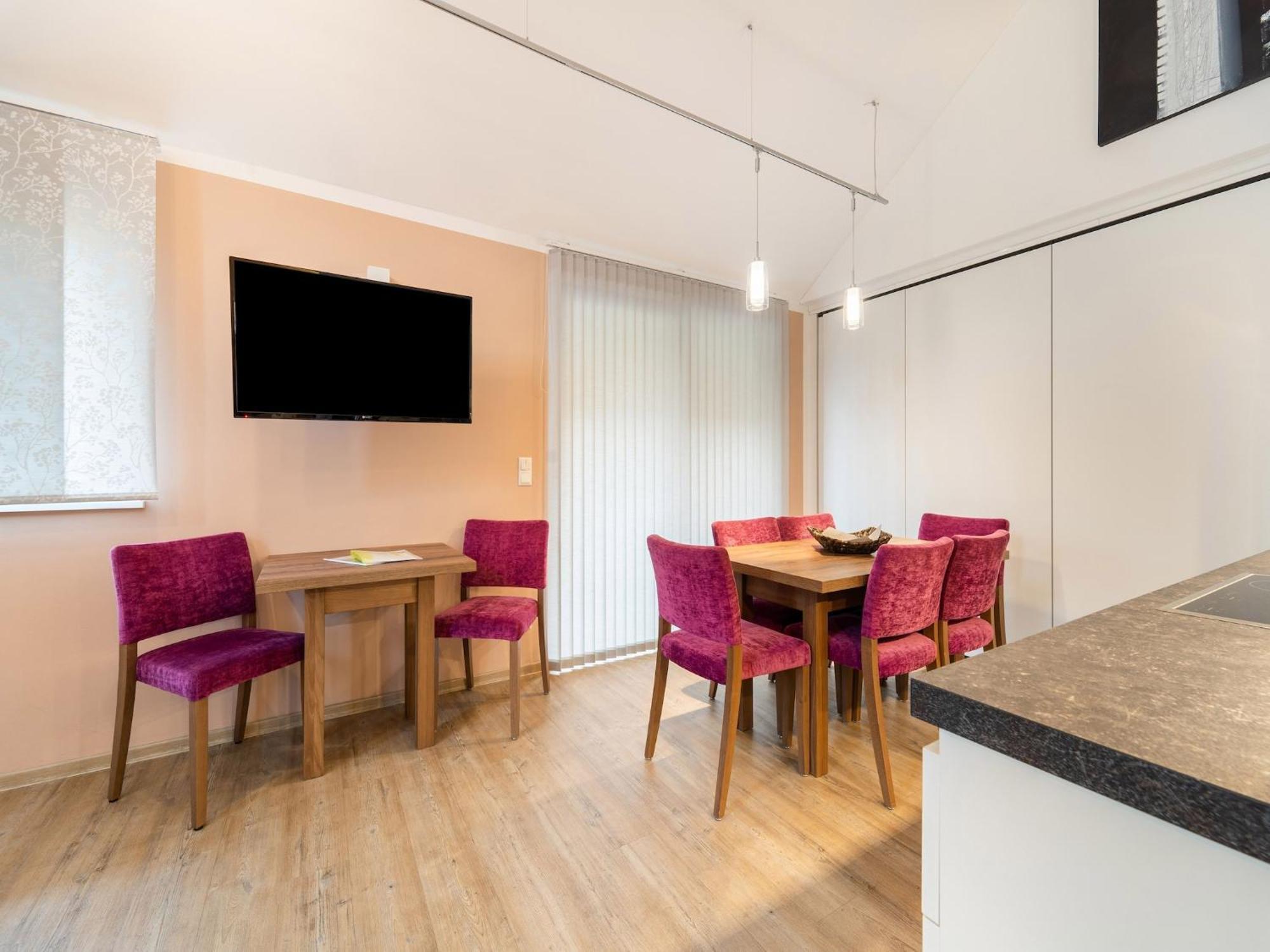 Large Apartment In Sankt Georgen With Balcony فورستاو المظهر الخارجي الصورة