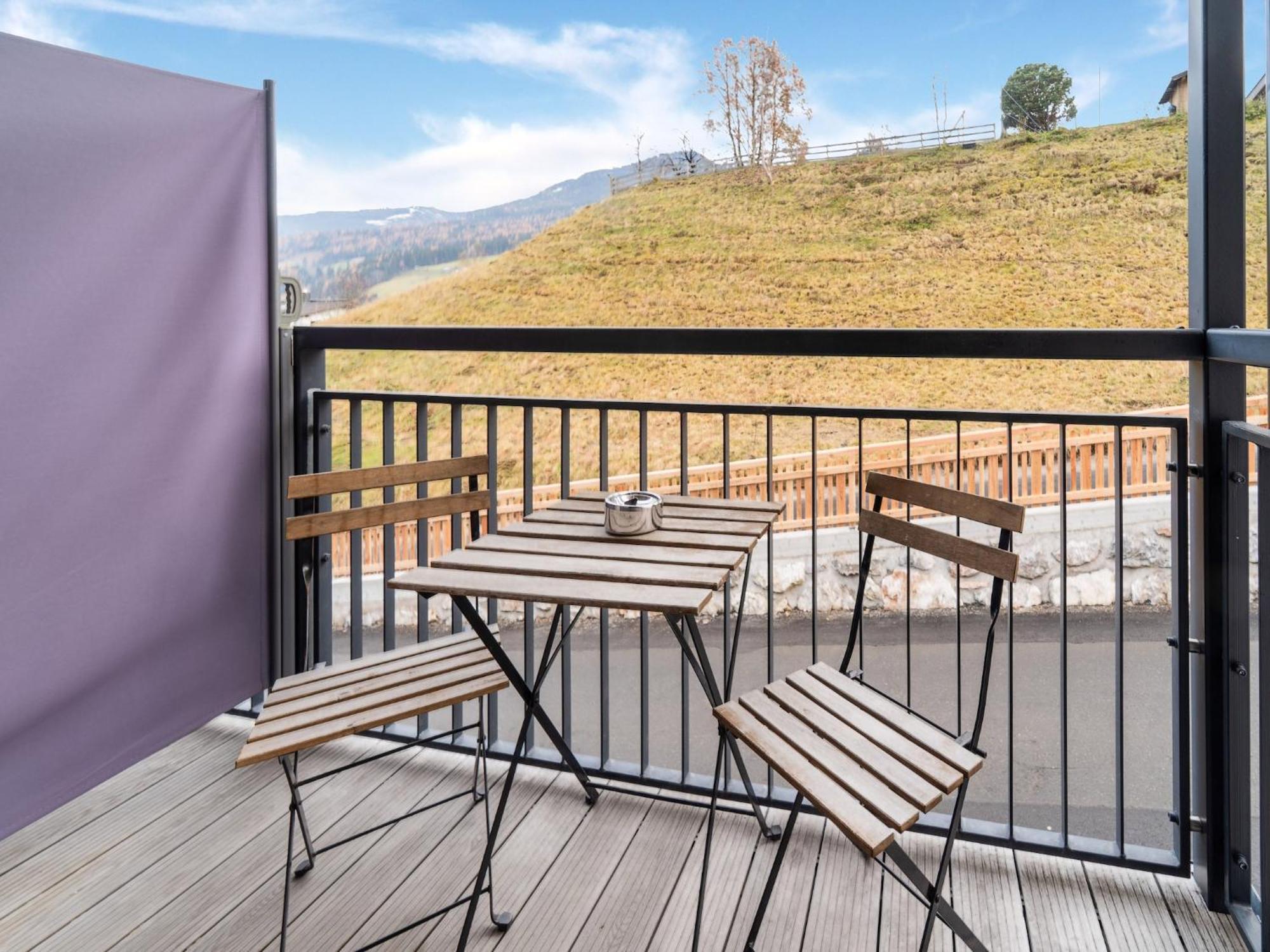 Large Apartment In Sankt Georgen With Balcony فورستاو المظهر الخارجي الصورة