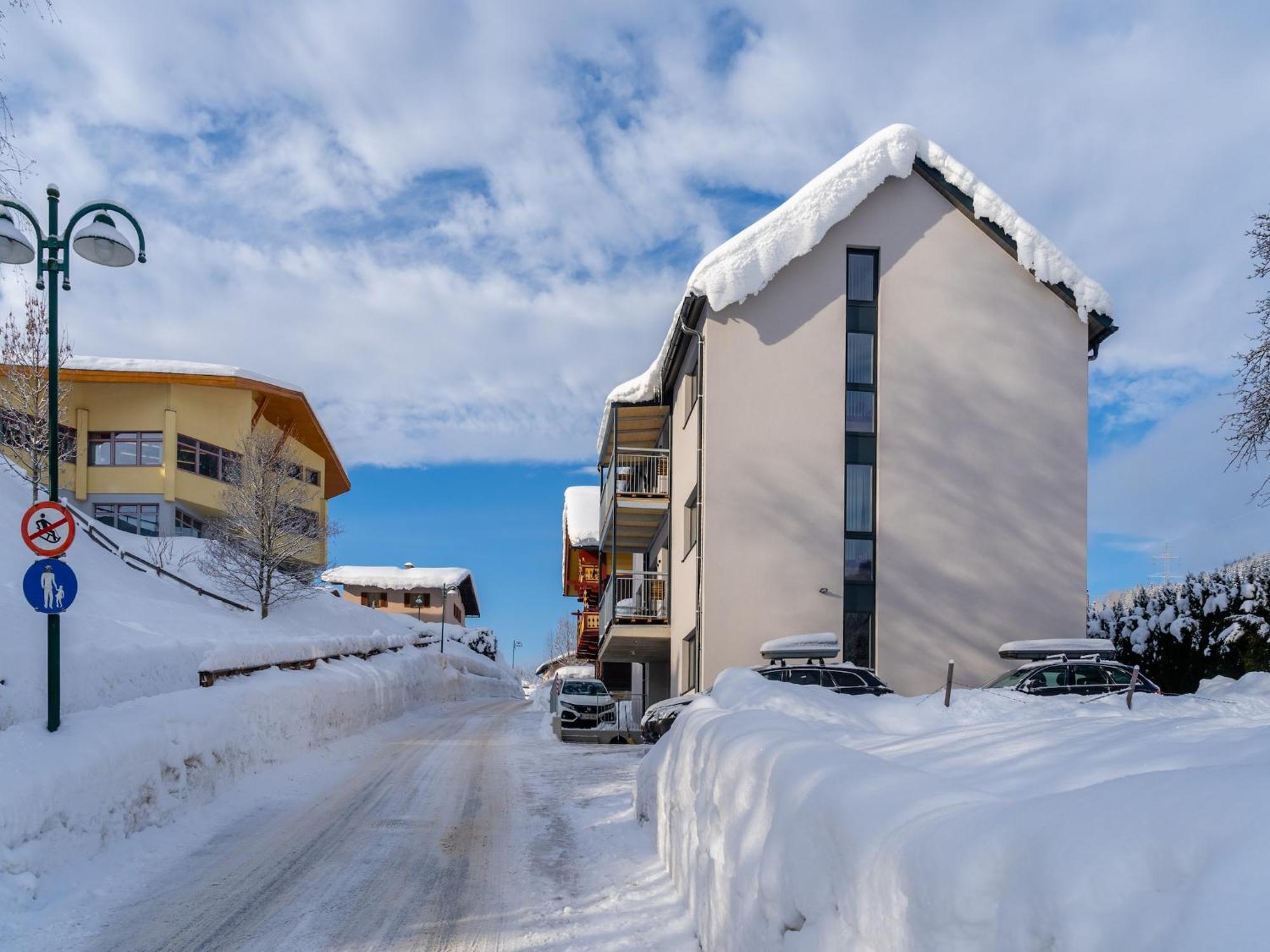 Large Apartment In Sankt Georgen With Balcony فورستاو المظهر الخارجي الصورة